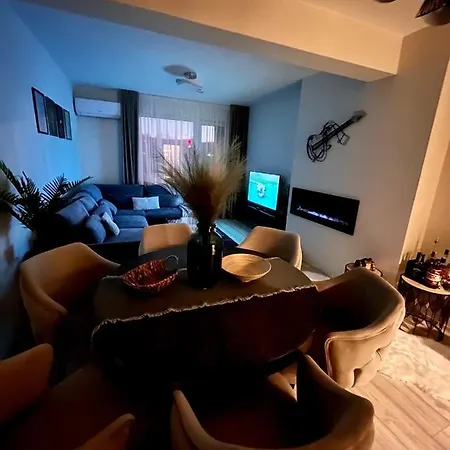 Apartment Апартамент Марица Център *