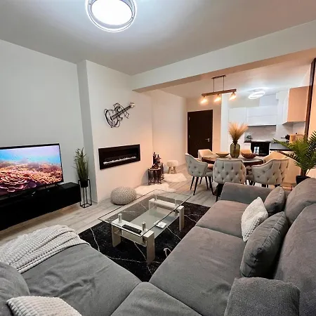 Apartment Апартамент Марица Център