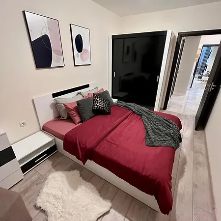 Apartment Апартамент Марица Център *